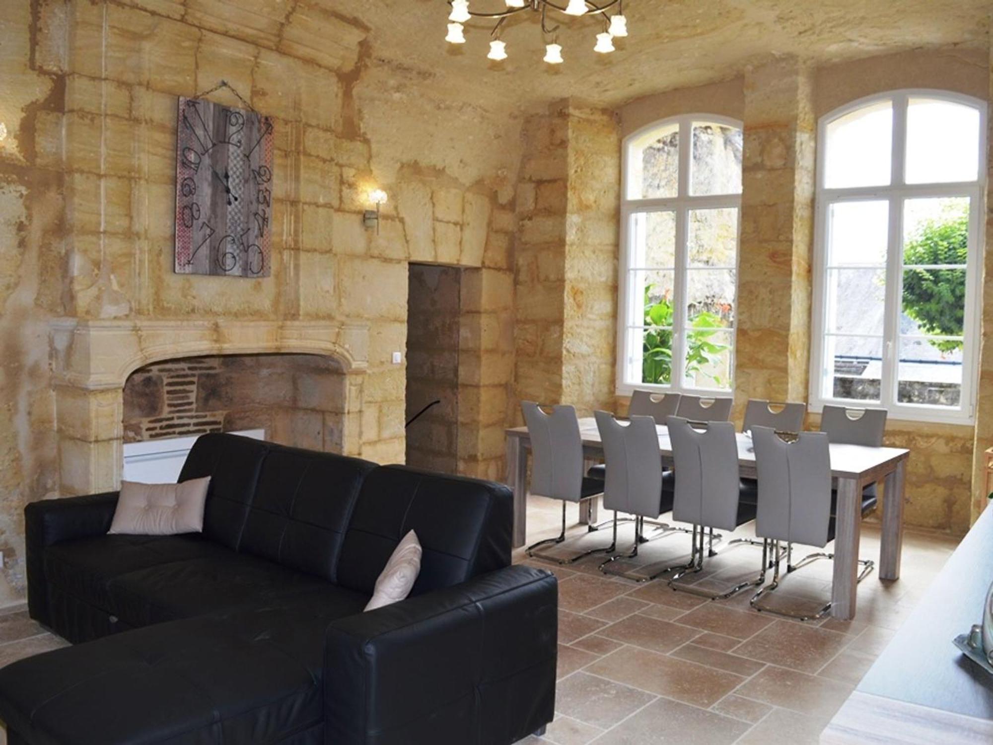 Maison Troglodyte Elegante Avec Spa, Salle De Jeux Et Jardin Clos A Vouvray - Fr-1-381-87 Eksteriør billede